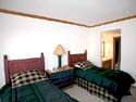 Twin Beds 0