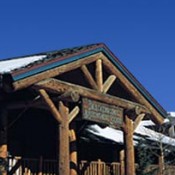 Breckenridge Mountain Lodge Exterior